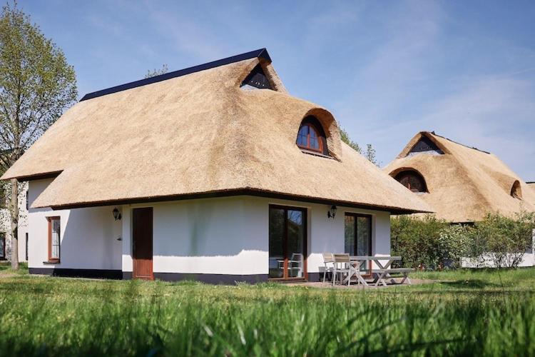 Holiday Resort Van Der Valk, Linstow Dobbin-Linstow المظهر الخارجي الصورة